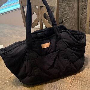 Elegant Dog Black Quilted PET Tote Bag